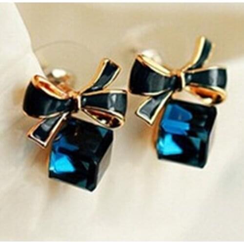 New fashion chic square imitation blue crystal earrings wholesale