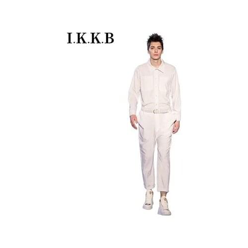 European and American shows, designer overalls, jumpsuits, loose High Street fashions, hip-hop stage costumes, white jumpsuits
