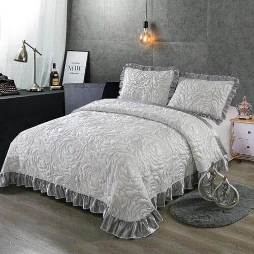 J1White Luxury European High Quality Comfortable Soft Knitted Cotton Thick Blanket Ruffle Bedspread Bed sheet/Linen Pillowcases