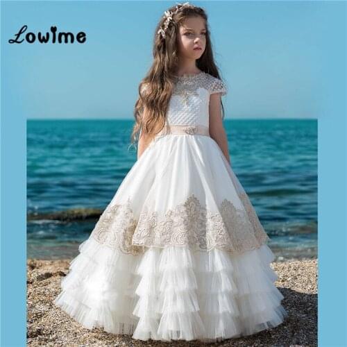 Lovely Tiered Skirt Flower Girl Dresses Pageant Dresses For Girls 2018 New Custom Capped Sleeve First Communion Dresses For Girl