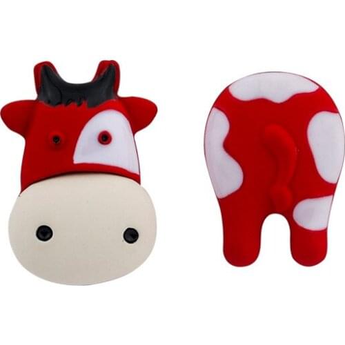 Sweety Asymmetry Animal Cow Ear Studs Red and White Cute Bull Stud Earrings for Girls Birthday Party Lovely Small Metal Earings