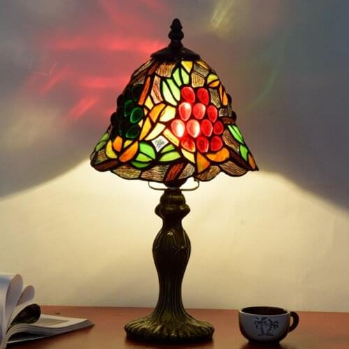 Dia20CMH36cm American Rural Vintage Grape Art Table Lamp Tiffany Stained Glass Bar Dining Room Bedside Small Table Lamp
