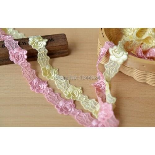 Hot Sale High Quality 5 Meters Lace Trim Fabric for Dog Lace Collar Embroidered Lace Ribbon