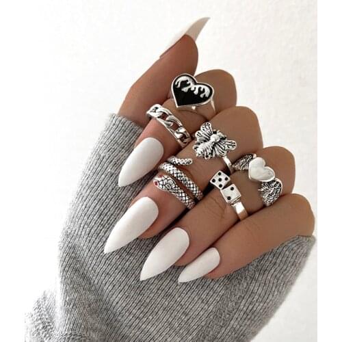Personality Snake Bee Heart Rings Set Fashion Punk Geometric Animal Rings for Women Punk Jewelry Accessories