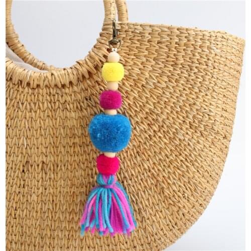 1PC Jewelry Keychain Pompons Alloy Tassels Wood Beads Pendant Charm Key Chains Bohemian Accessories