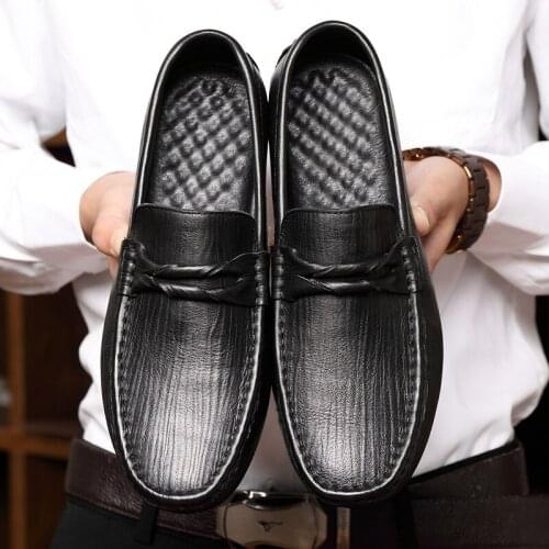 2021 Summer New Men Casual Shoes Genuine Leather Luxury Brand Mens Loafers Hollow Breathable Slip on Black Driving Shoes