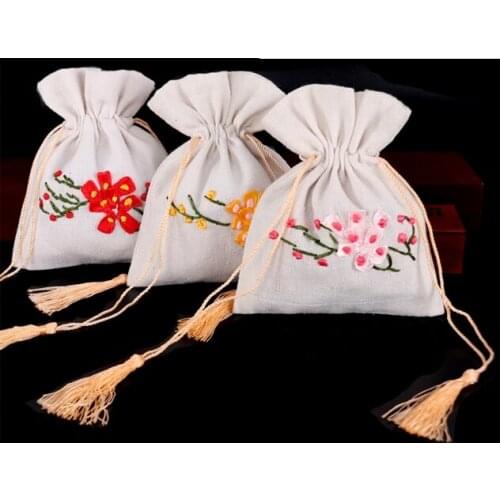 Tassel Small Linen White Gift Bag Drawstring Jewellery Pouch Handmade Ribbon Embroidery Birthday Party Favor Bags 10pcs/lot