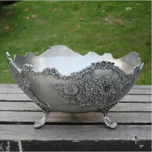 30cm vintage round metal fruit bowl serving tray plate home holiday with 3-stand base floral embossed nut tray dish decoration