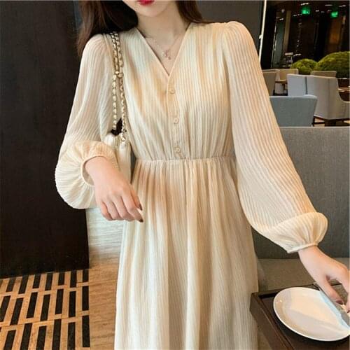 Off-White Pleated Chiffon Dress for Women Early Autumn Clothing New V-neck Woman Dresses Vestido De Mujer Femme Robe