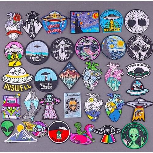 Outdoor Mountain Patches On Clothes Heart Stripe Patch Iron On Embriodered Patches For Clothing Natural Whale Badges On Backpack