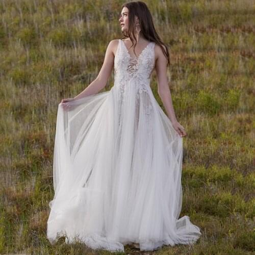 Sexy V-Neck Appliques Lace See Through Backless Tulle A-Line Wedding Dress 2021 Vestido De Noiva Bridal Gown