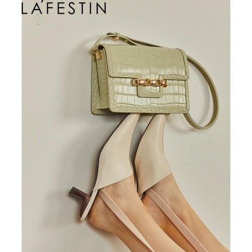 La Festin Women's Shoulder Bags