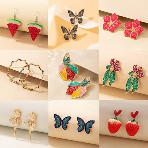 Charms Design Fashion Jewelry Sweet Colorful Daisy Dangle Earrings Geometric Female Shiny Simple Elegant Drop Earring for Woman