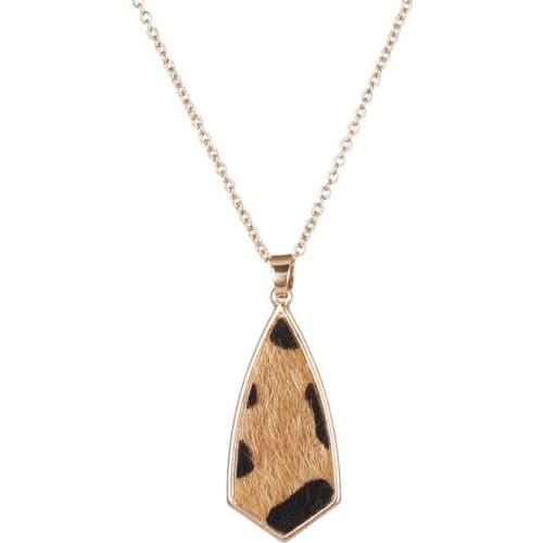 N5525 ZWPON Abalone Shell Arrow Long Necklace for Women 2020 Fashion Leather Arrowed Pendant Necklace Pendant Jewelry Wholesale