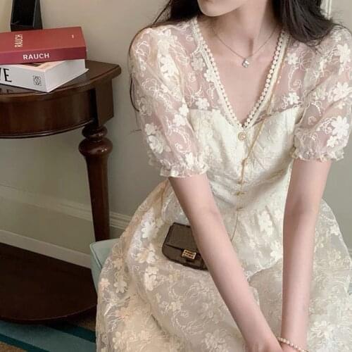 Summer Elegant Midi Dress Women V-Neck Solid Short Sleeve Lace Vintage Dress Female French Evening Party Dress Korean