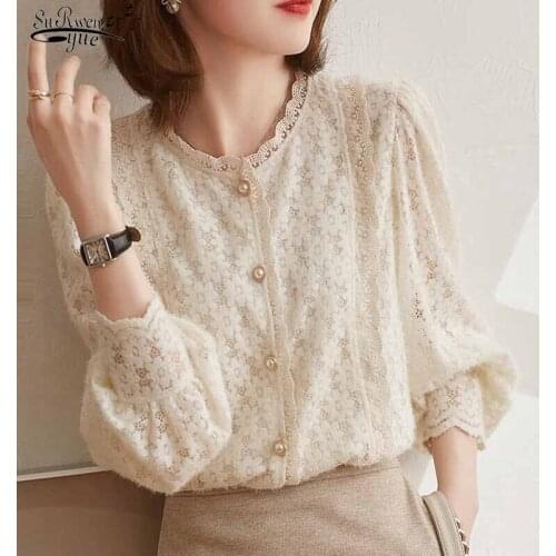 Sweet Autumn Hollow Crochet Flowers Shirt French Gentle Lace Womens Blouse O Neck Casual Loose Petal Sleeve Women Tops 16619