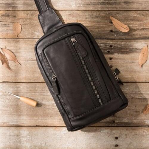 Mens Bags Handmade Leather Bags Men Messenger Bags Shoulder Retro Chest Bags Mens Soft Leather First Layer Cowhide Casual