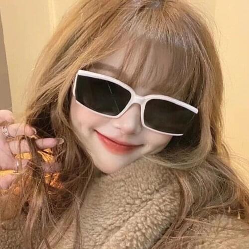 New Fashion Small Frame Jelly Square Personality Color Sunglasses Teenyoun Street Sun Glasses Women UV400 Plastic Adult