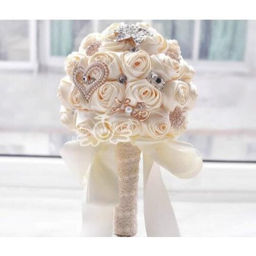 8 Colors Gorgeous Wedding Flowers Bridal Bouquets Artificial Wedding Bouquet Crystal Sparkle With Pearls 2019 buque de noiva