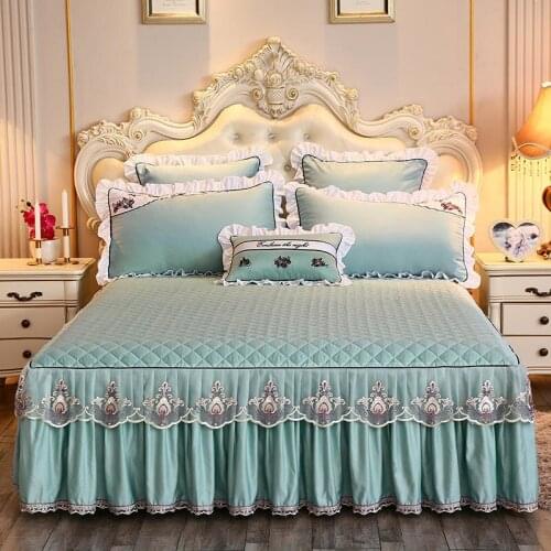 Quilted Embroidery Princess Lace Bedspreads High Quaility Bed Skirt Green Non-Slip Bedding Mattress Cover Bed Sheet Pillowcase