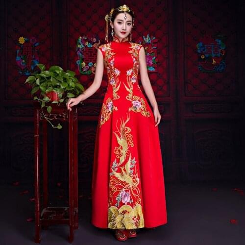 New Arrival summer clothes embroidery toast clothing the bride cheongsam wedding dress For Overseas Chinese short sleeved gown