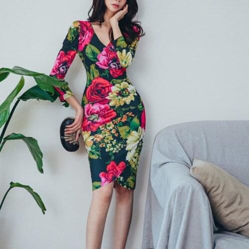 2020 New Autumn Sexy V-neck Flower Print Pencil Dress Sexy Knee-length Woomen Vestidoes Elegant Occupation Bodaycon Dresses
