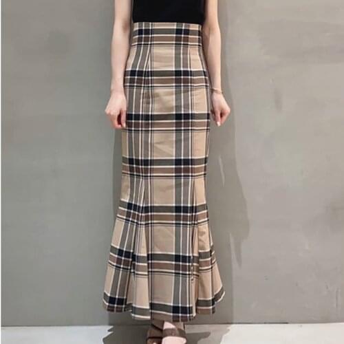Kuzuwata High Waist Plaid Buttocks Side Split Mermaid Skirts Japan Style Temperament Elegant Jupe 2021 Autumn New Women Faldas