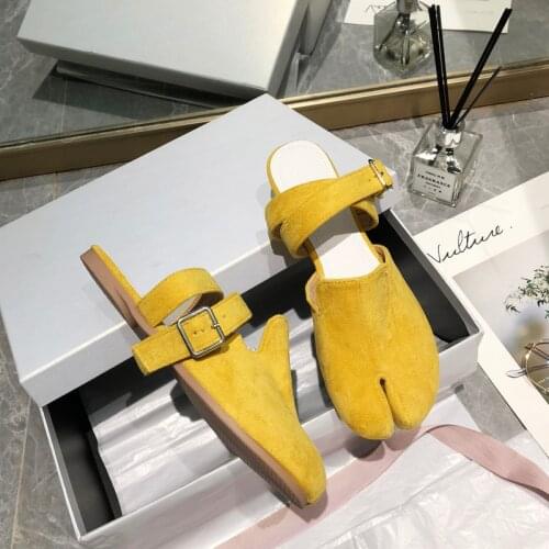 Casual Slingbacks Shoes Women 2021 Summer Horseshoe Split-toe Flats Sandals Yellow Suede Single Shoes Ballet Flats Chaussures