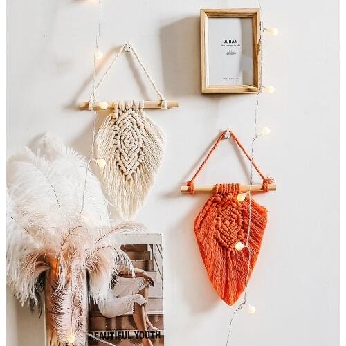 Nordic Style Hand-woven Leaf Shape Dream Catcher Wall Hanging Wind Chimes Home Wall Art Decor Ornaments Pendant Dreamcatcher