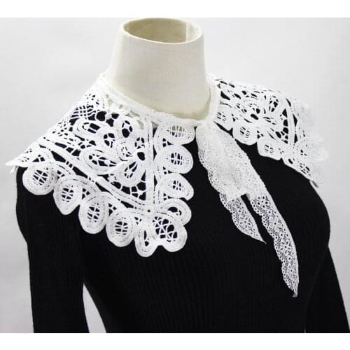 Vintage Shawl Doll Fake Collars for Women Shirt Hollow Lace Floral False Collars Summer Dress Half Shirt Detachable Collars
