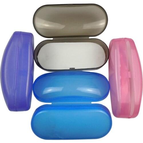 066F Portable Clear Transparent Shell Eye Glasses Sunglasses Hard Case Box Protector