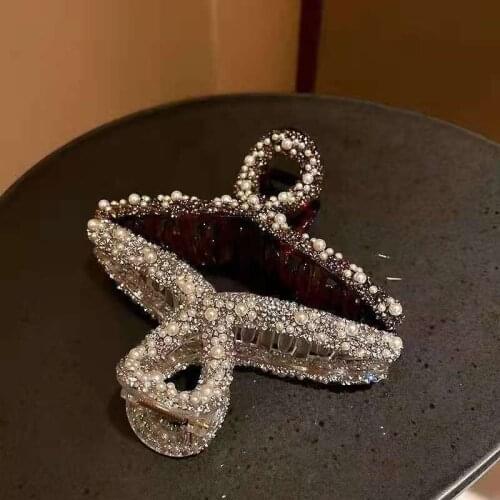 Elegant Pearl Hair Claw Clips for Women Crystal Hair Clamps Crab Hairpin Fashion Hair Accessories Girl Geometry Hairclaws