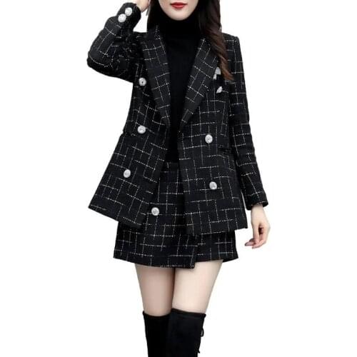 Women 2021Autumn Winter New Two-piece Korean Of The Thick Plaid Small Suit Jacket Shorts Fashion Small Fragrance Button SuitC628