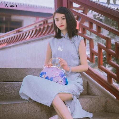 Alasir Retro Handmade Women Frame Bags Chinese Style Flowers Handbags Designer Cheongsam Bag Lotus Lady Hand Bag