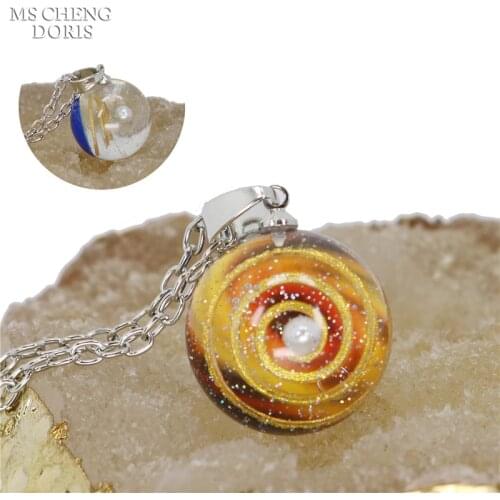 Chic Transparent Resin Rould Ball Moon Necklace Nebula Galaxy Pendant Necklace Blue Sky Chain Necklace Universe Planet Jewelry