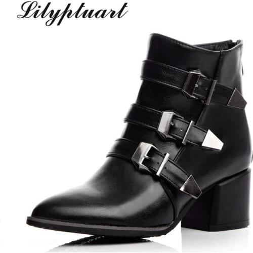 2019 autumn and winter large size womens boots thick with high heel belt buckle short boots back zipper pointed boots women