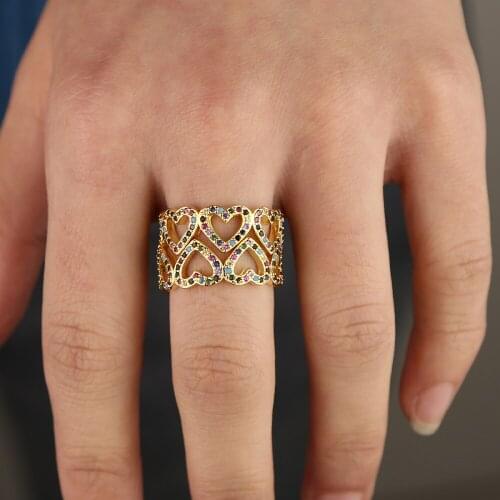 2020 New Gold Filled Finger Rings Rainbow Colorful Cz Paved Heart Shape Lovely Cz Band Wedding Ring For Women Lady Jewelry