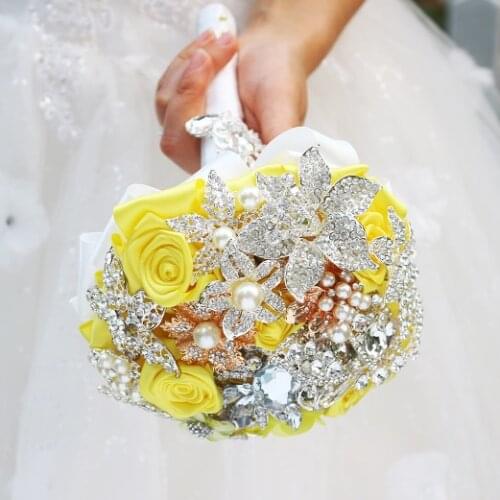 Yellow brooch bouquet bride holding flowers wedding decoration items mini Bride 's Bouquet Bridesmaid Flower