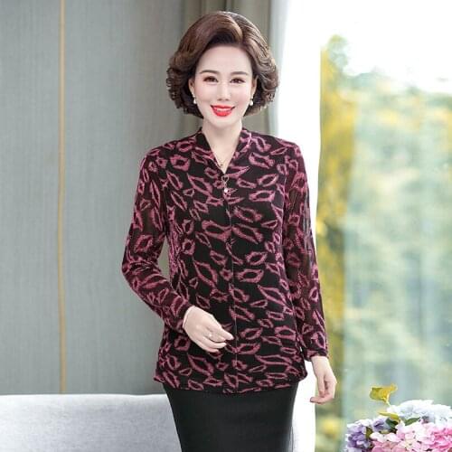 Lips Printed V-neck T Shirt Women Long Sleeve Tops Spring Autumn Middle Aged Mother Clothing Fashion Slim Plus Size 5XL Tee