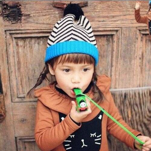 1 Pcs 2015 New Lovely Zebra Stripe Children Knitted Cap Autumn Winter Hats For Boy And Girl Skullies Beanies 2 Colors
