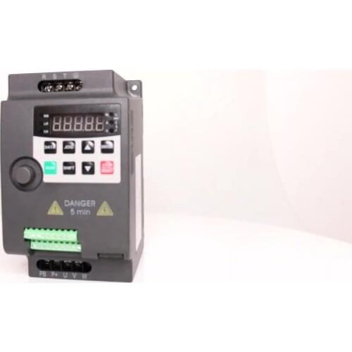 Factory price wholesale 1.5kw 220V 1 phase variable frequency inverter
