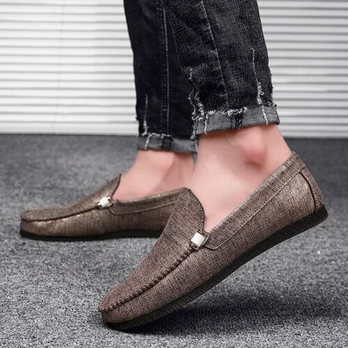 Tenis Masculino Fashion Outdoor Style Soft Moccasins Men Loafers High Quality Mesh Shoe Men Flats Hole Comfortable Driving Shoes