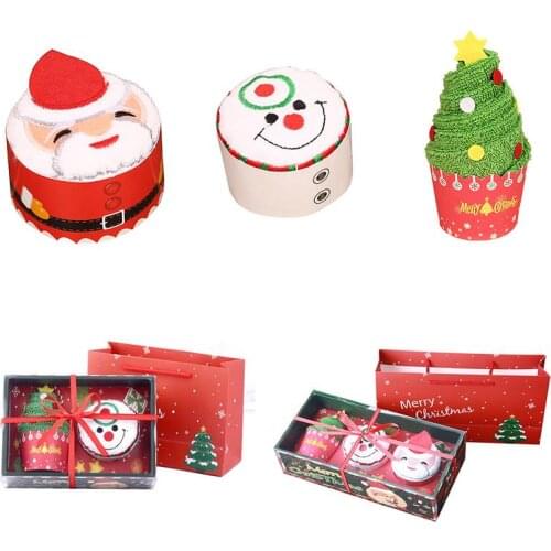 2018 New Arrival Christmas Gift Towel Cute Cartoon Santa Claus Ornament Set Small Gift