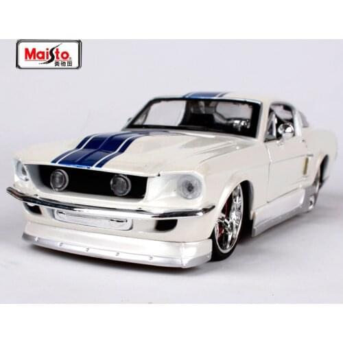 Maisto 1:24 1967 Ford Mustang GT Involving Cars Muscle Car Diecast Model Car Toy New In Box Free Shipping 31094