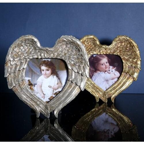 6 Inch Angel Wings Heart Shaped Photo Frame Family Portrait Nightstand Golden Silver Resin Picture Frames Nordic Vintage Home