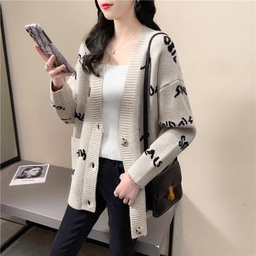 Korean version of the new autumn and winter 2021 womens long-sleeved v-neck sweater knitted cardigan loose outer jacket women