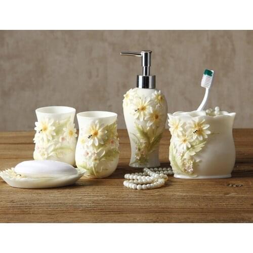 European Style Resin Bathroom Kit Wash Kit Five Piece Set Couple Mouth Cup Set Home Bathroom Soap Dispenser Bathroom Accessories