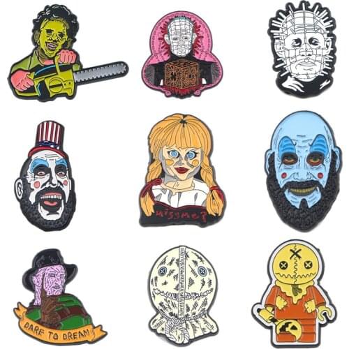 K1063 Horror Killer Pins Metal Enamel Pins and Brooches for Lapel Pin Backpack Badge Collar Jewelry Halloween gift