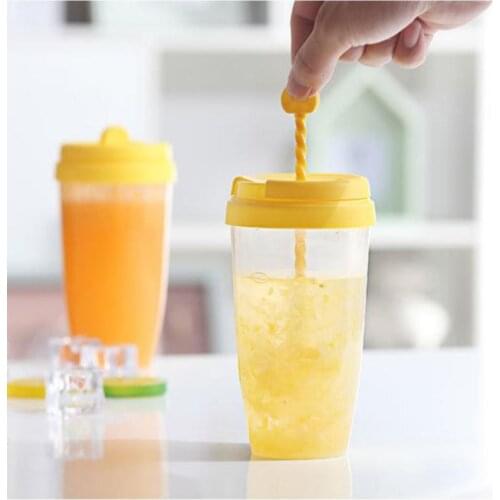 1Pcs New Manual Mixing Cup Creative Rotating Mixing Coffee Bean Pulp Beverage Cup Portable Mixing Cup