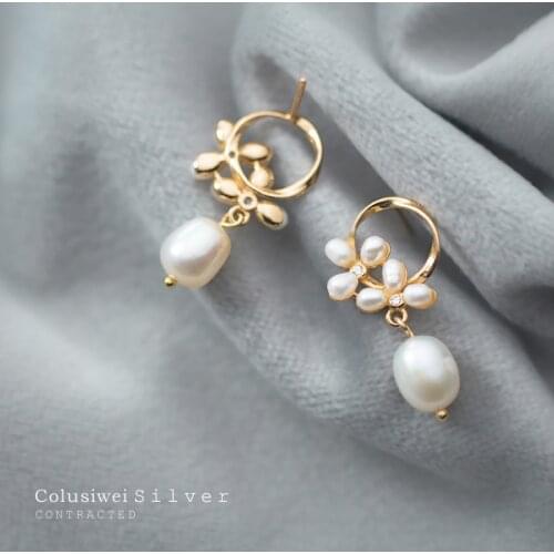 Colusiwei Fashion 925 Sterling Silver Shiny CZ Elegant Pearl Charm Hoop Earring for Women Wedding Engagement Original Jewelry